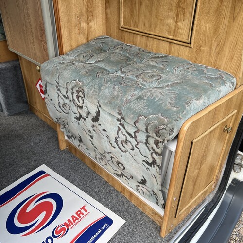 Devon Sunrise Camper Van Toyota Hiace 1997 Heating - Toilet - Great Spec