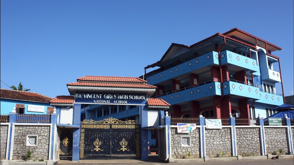 அதிகளவு மாணவிகள் பல்கலைக்கு தெரிவு