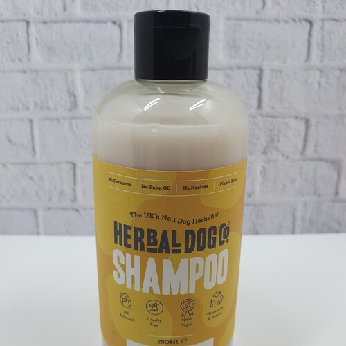 Herbal Dog Co Shampoo - 250ml