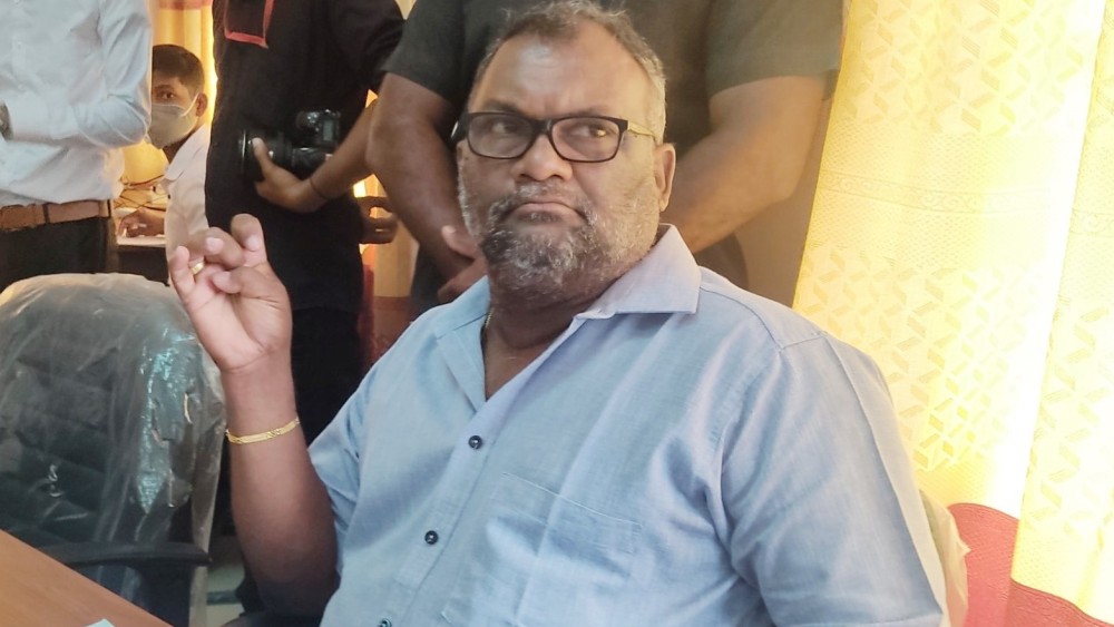 சரத் பொன்சேகா மீதும் சர்வதேச விசாரணை தேவை