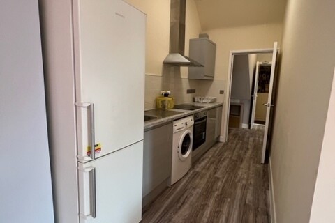 The Crescent, Hyde Park