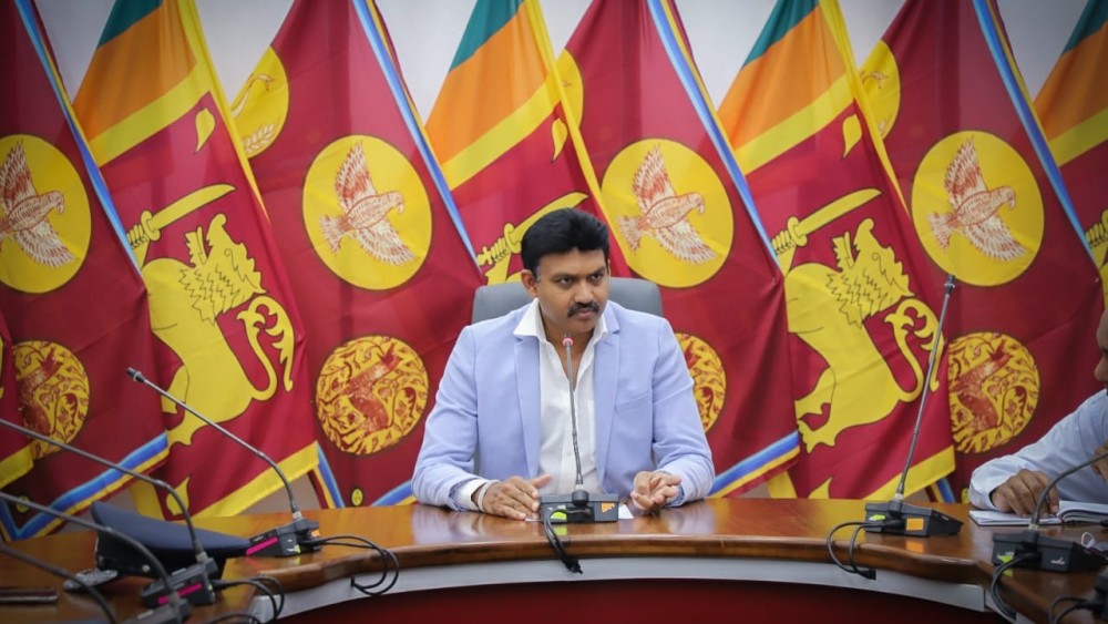 கிழக்கு ஆளுநர் செந்தில் தொண்டமான்  அறிவுரை