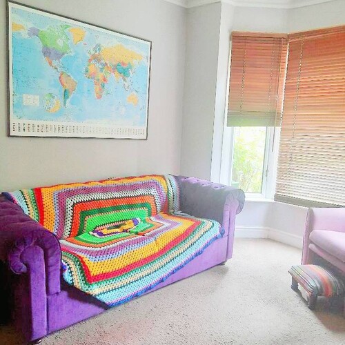 2 Bedroom Mid-terraced For Sale