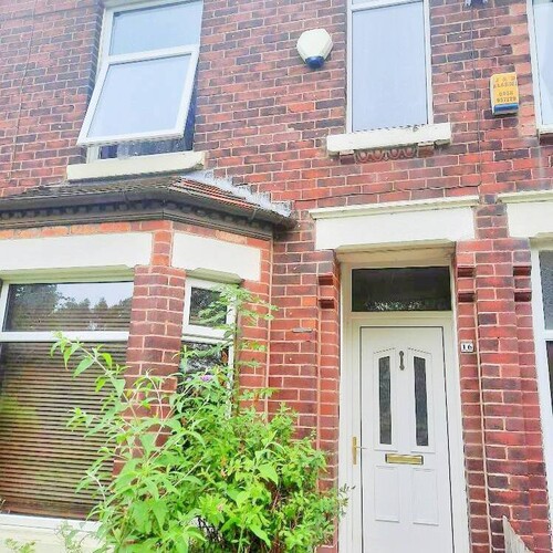 2 Bedroom Mid-terraced For Sale