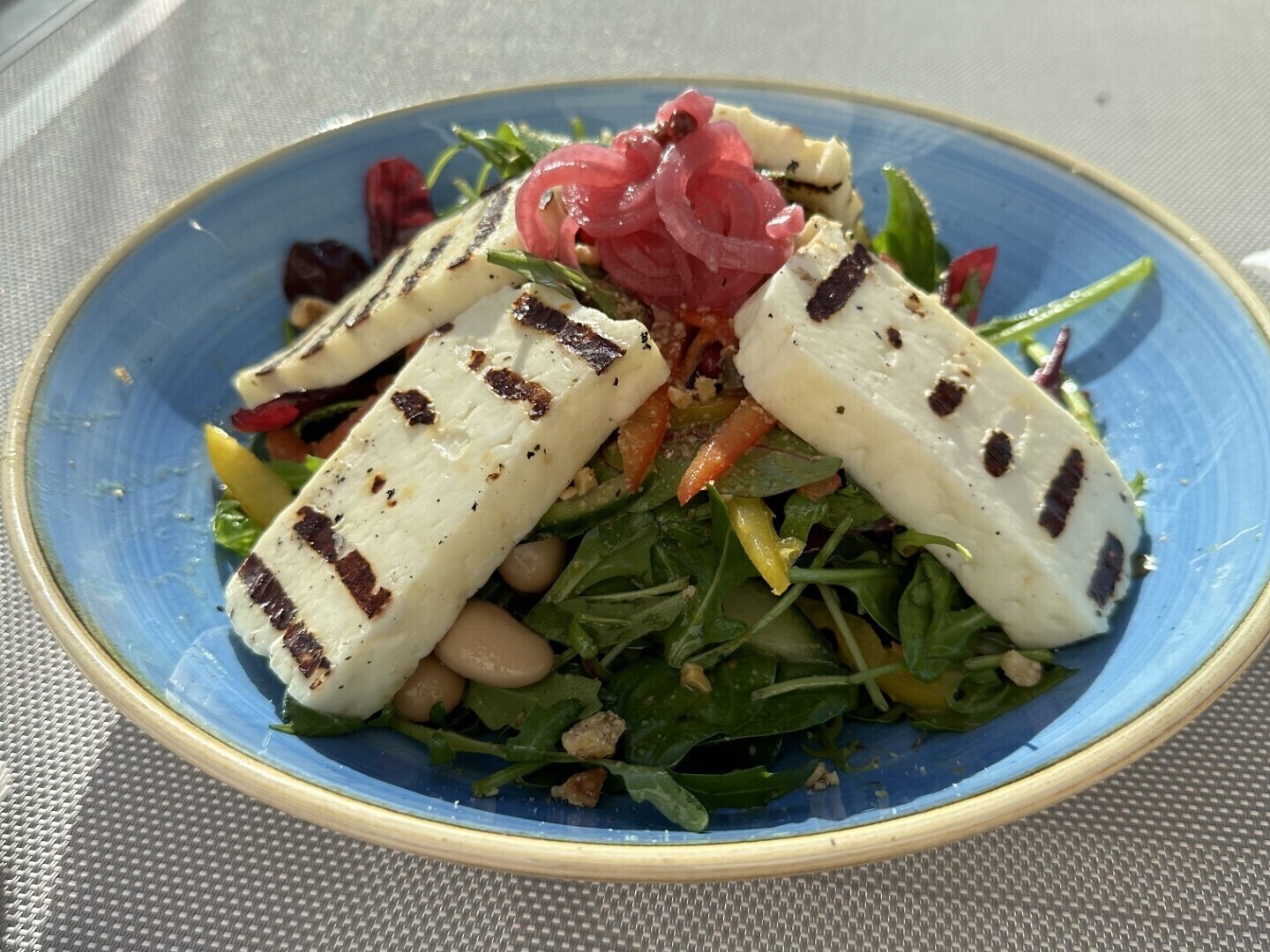 August - How to keep a light fitness routine on holiday