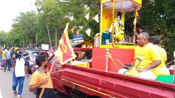 திலீபன் நினைவு ஊர்தி மீது பேரினவாத குழு தாக்குதல்