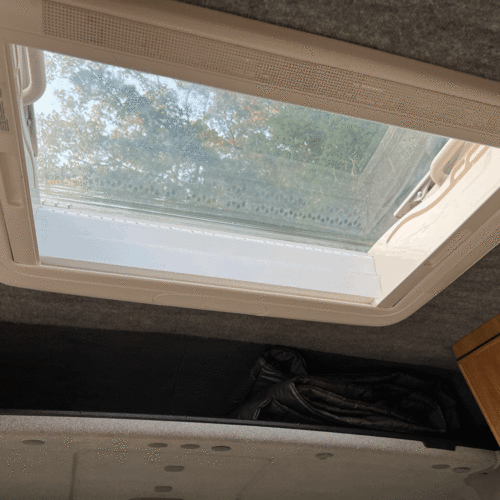 Devon Monte Carlo 2 Berth Camper Van Renault MASTER 115.35 LWB 1999 (V)reg