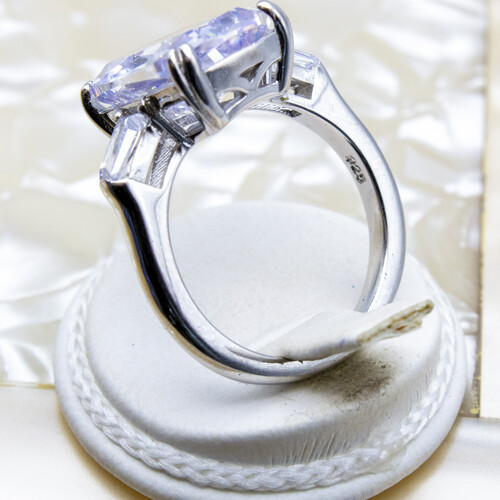 Vintage Style Zirconia Stone Set on Silver