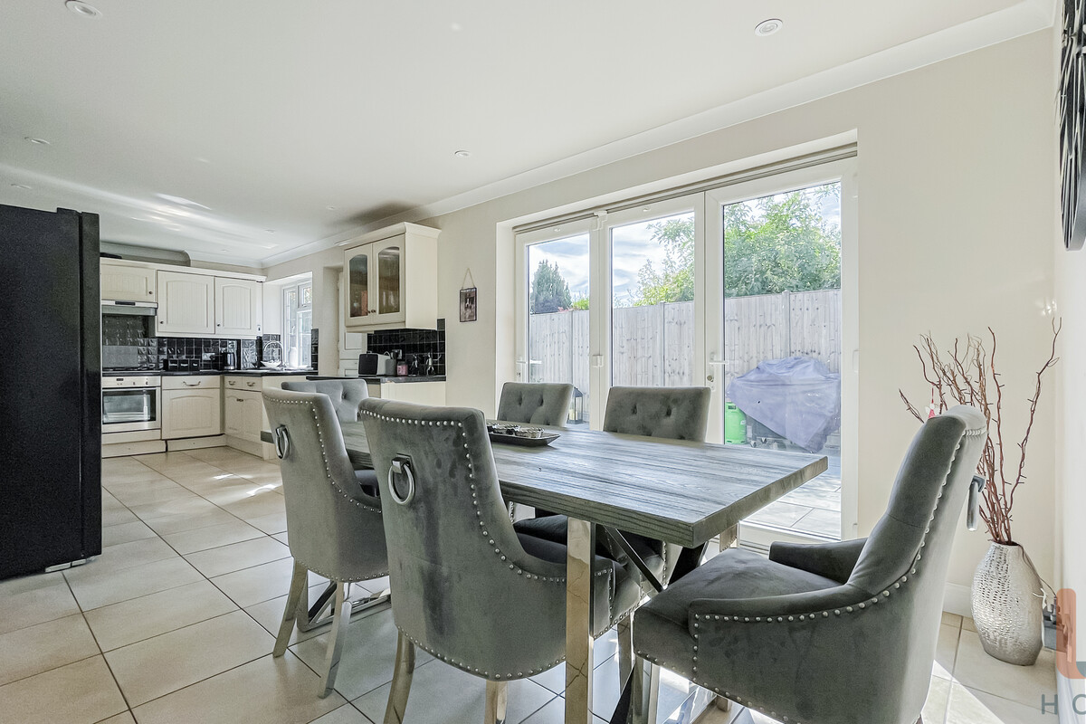 Approach Road, Ashford