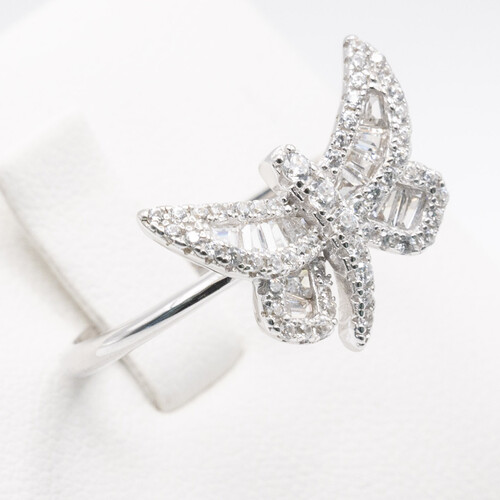 925 Sterling Silver Ring Plated in Rhodium