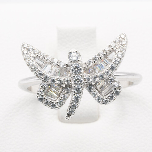 925 Sterling Silver Ring Plated in Rhodium