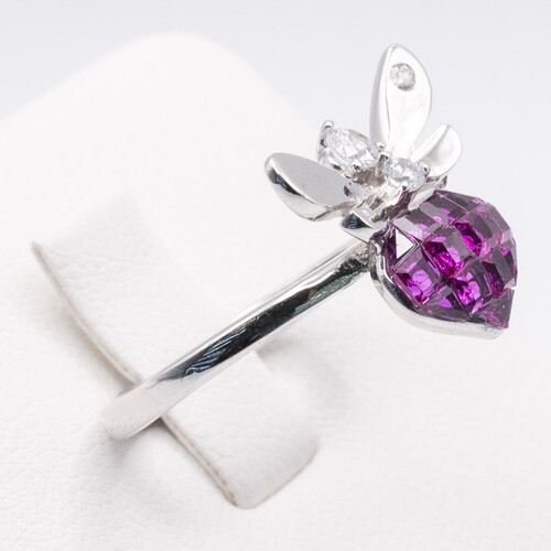 925 Sterling Silver Ring Plated in Rhodium