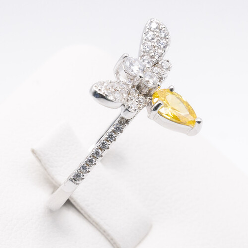 925 Sterling Silver Ring Plated in Rhodium