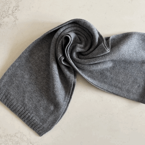 Cashmere scarf