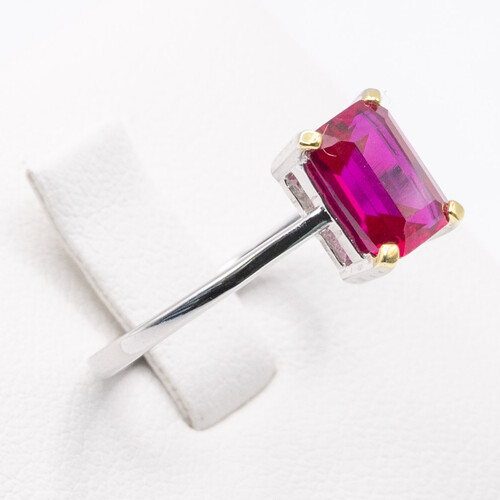 Rectangular Cut Solitaire Pink Zircon Stone Set on Silver and Rhodium