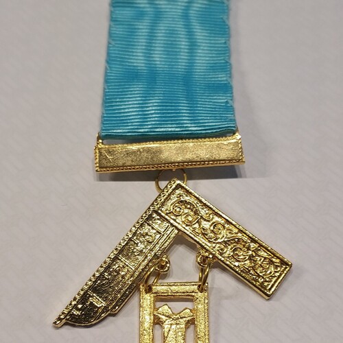 Past Masters Craft Pocket Jewel