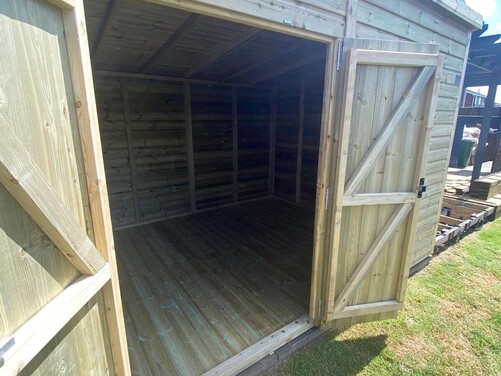 #P062 11x9 Pent Shed