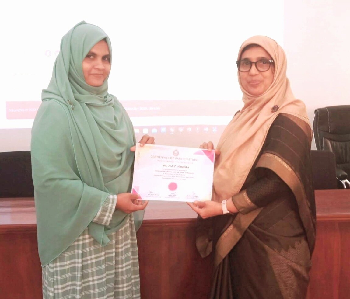 பயிற்சிப் பட்டறையும் நூலகங்களுக்கு புத்தகங்கள் அன்பளிப்பும்