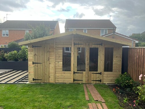 #SHA013 14x10 Apex Summer House Combi