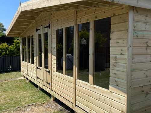 #SHA010 20x14 Apex Summer House