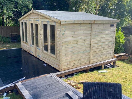 #SHA039 16x10 Apex Summer House