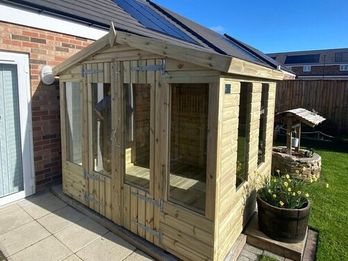 #SHA040 8x8 Apex Summer House