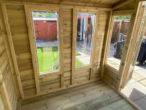 #SHA040 8x8 Apex Summer House