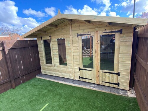 #SHA041 12x12 Apex Summer House