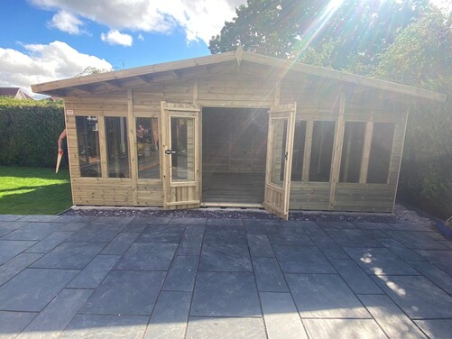 #SHA044 20x12 Apex Summer House