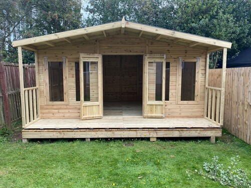 #SHA048 16x15 Apex Summer House