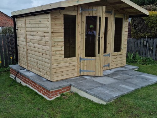 #SHA061 14x9 Apex Summer House