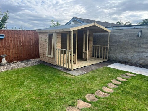 #SHA063 10x10 Apex Summer House