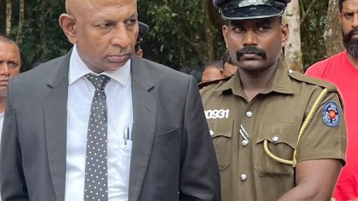  நீதிபதி சரவணராஜா பதவி விலகலுக்கு தொல்பொருள் திணைக்களமே காரணம்