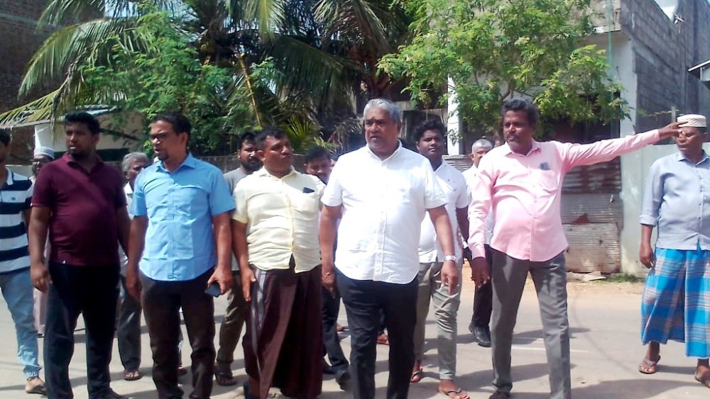 பைசால் காசிம் ஆரம்பித்து வைத்தார்