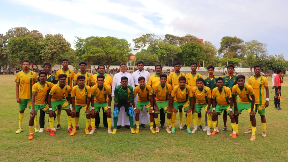 20 வயது  காற்பந்தாட்ட போட்டியில் சென் பற்றிக்ஸ் கல்லூரி சாதனை