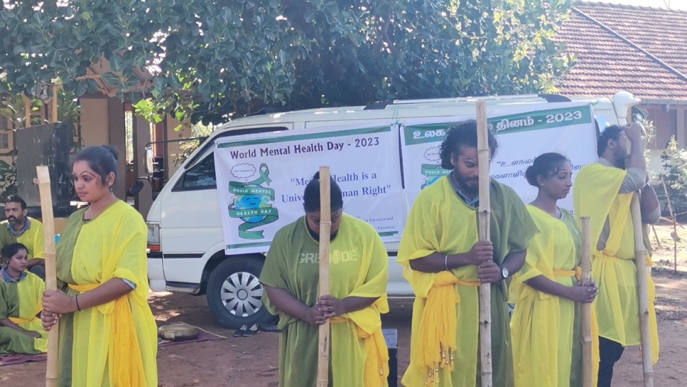 உளநல தினத்தை முன்னிட்டு விழிப்புணர்வு நாடகம்