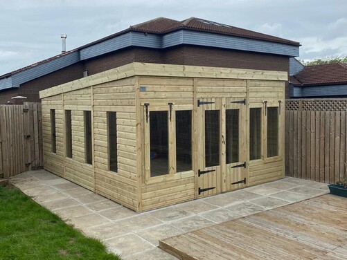 #SHP009 16x14 Pent Reverse Summer House