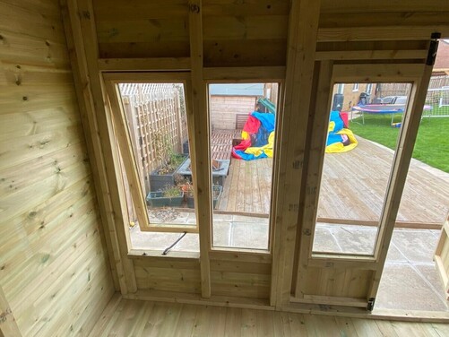 #SHP009 16x14 Pent Reverse Summer House