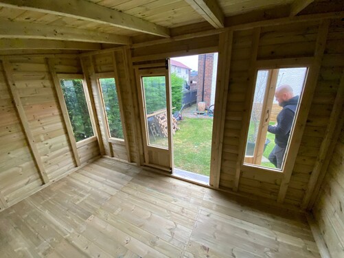 #SHP014 16x10 Pent Summer House