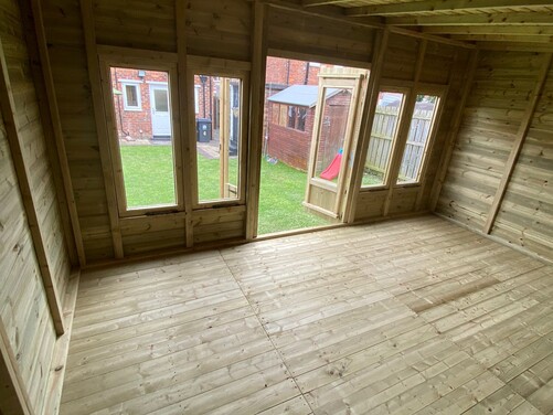 #SHP015 20x10 Pent Combi Summer House