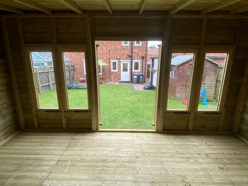 #SHP015 20x10 Pent Combi Summer House