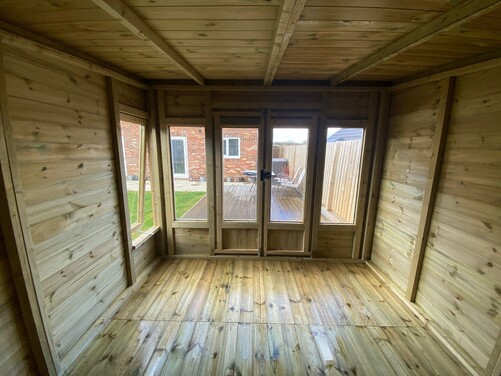 #SHP021 10x9 Pent Reverse Summer House