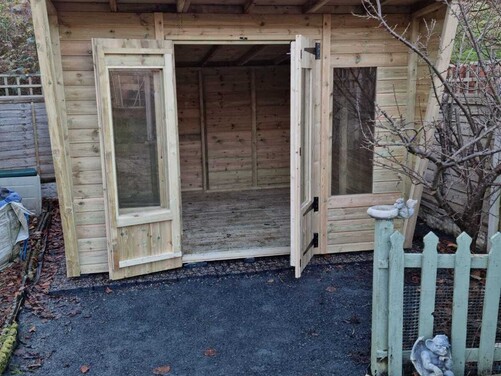 #SHP023 10x10 Pent Summer House