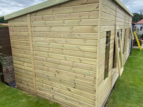 #SHP024 20x8 Pent Summer House