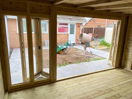 #SHP030 20x10 Pent Combi Summer House