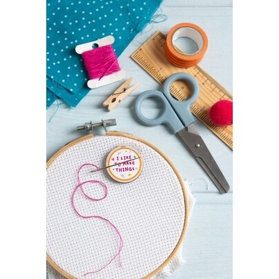 I Like To Make Things Needle Minder