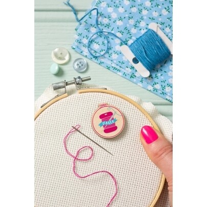 Maker Bobbin Needle Minder