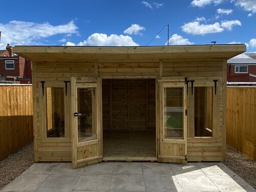 #SHP032 14x10 Pent Summer House