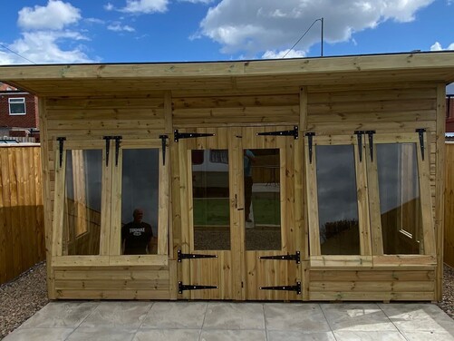 #SHP032 14x10 Pent Summer House