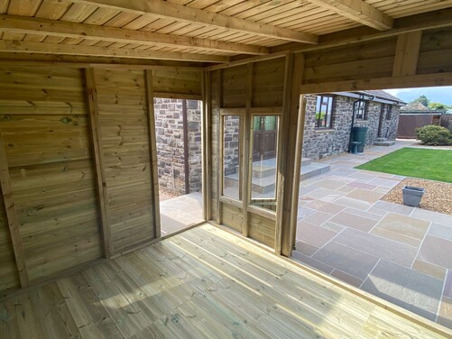 #SHP033 18x10 Pent Summer House